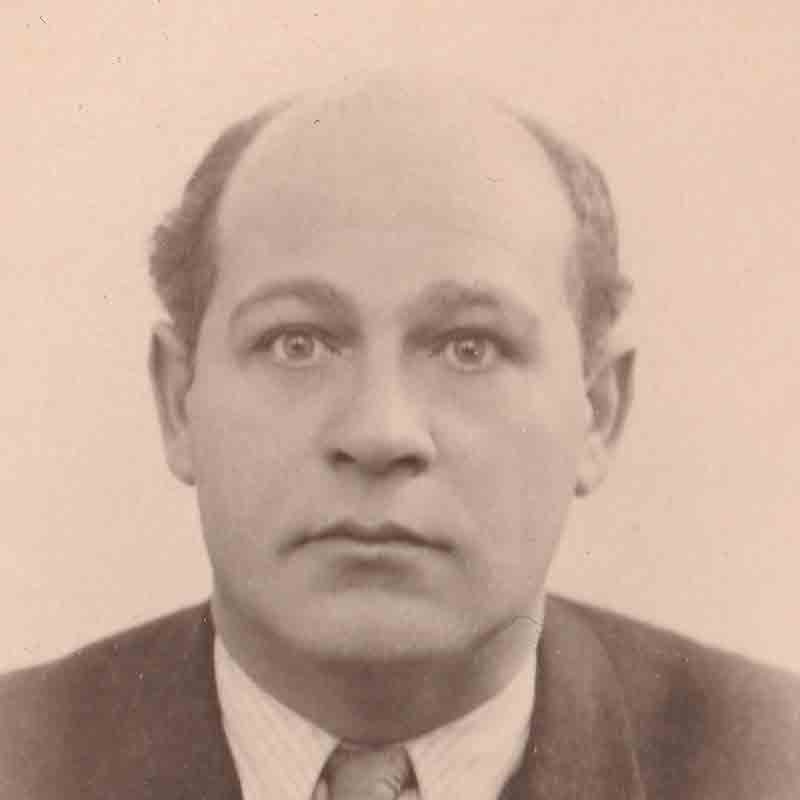 Passport photos of László Varady, 1951.