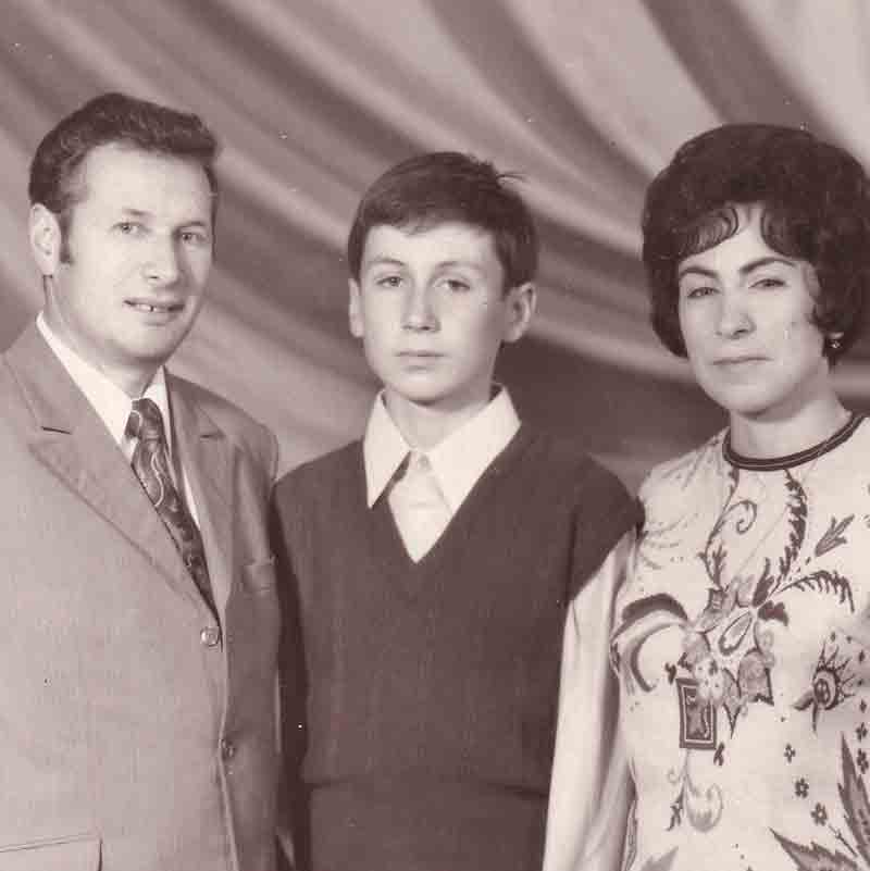 Valentina with her husband, Solomon, and son, Vladimir, in 1974.