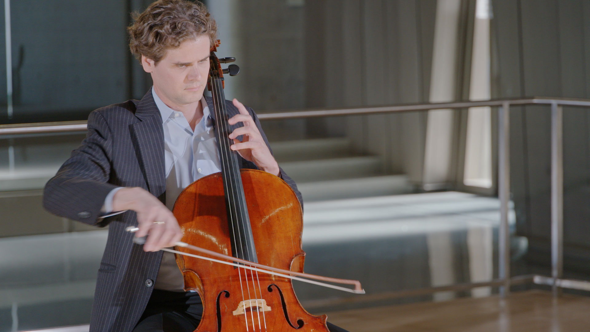 Theodore Buchholz: Cellist