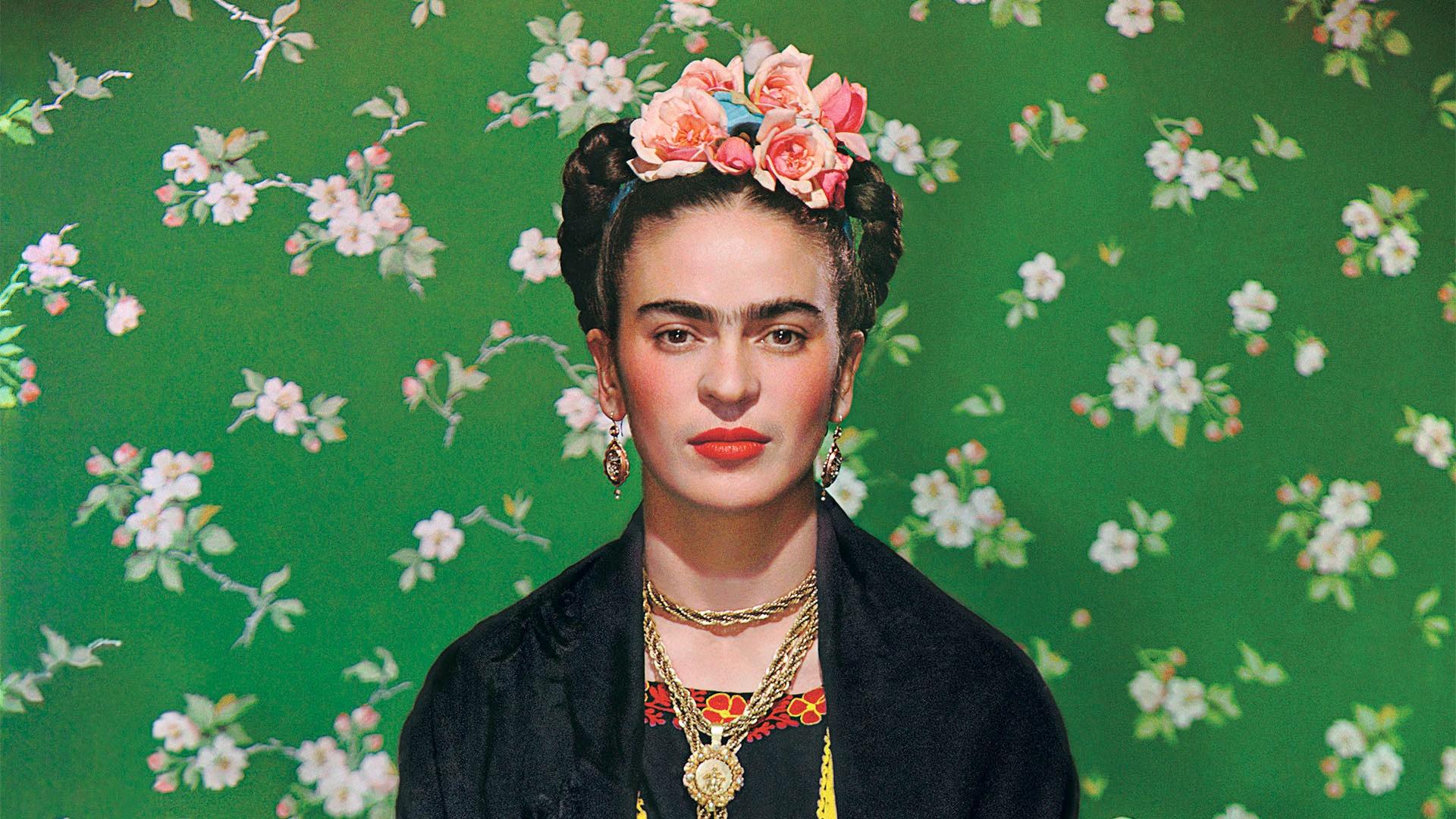 Becoming Frida Kahlo