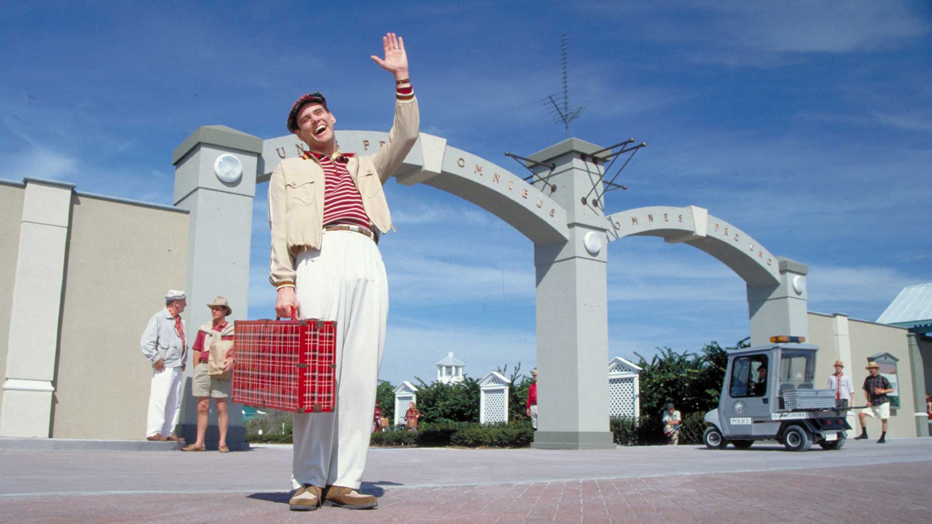 Hollywood at Home: The Truman Show (19998)