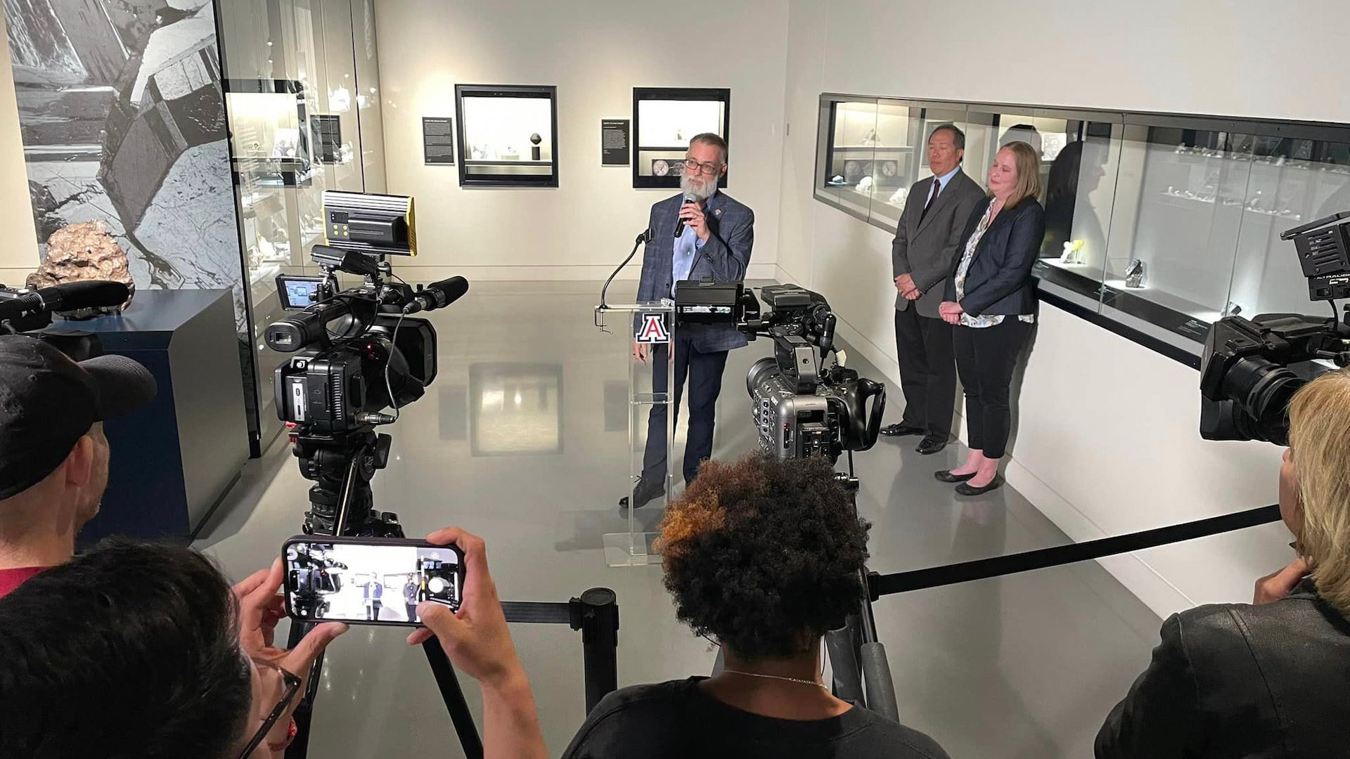 OSIRIS-REx principal investigator Dante Lauretta at the unveiling of the Bennu sample in Tucson.