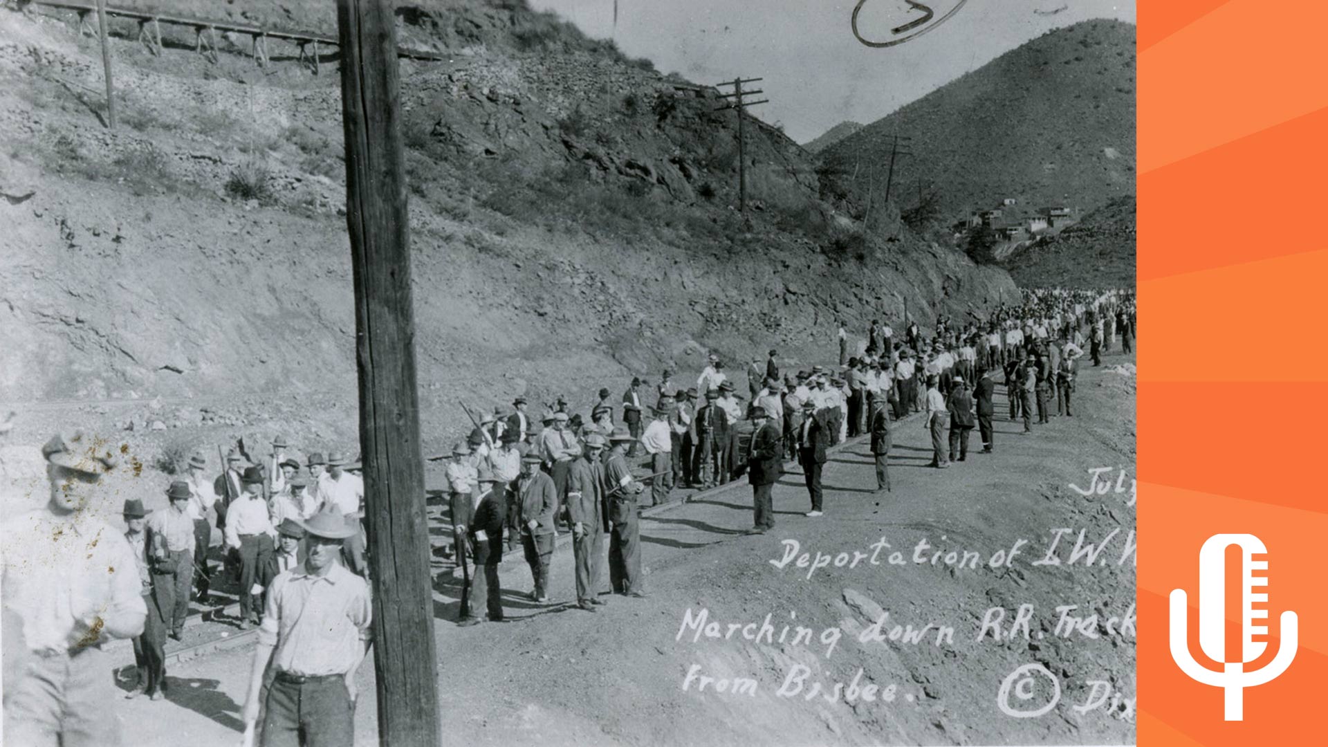 Deportation of I.W.W. Strikers from Bisbee, Arizona. From the Los Mineros Photograph Collection. 
