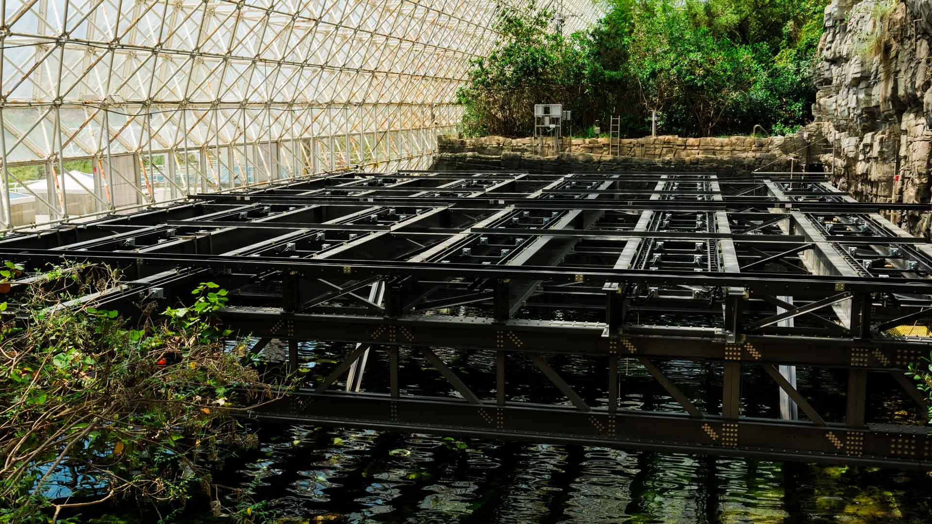 NPR Biosphere 2 mini ocean