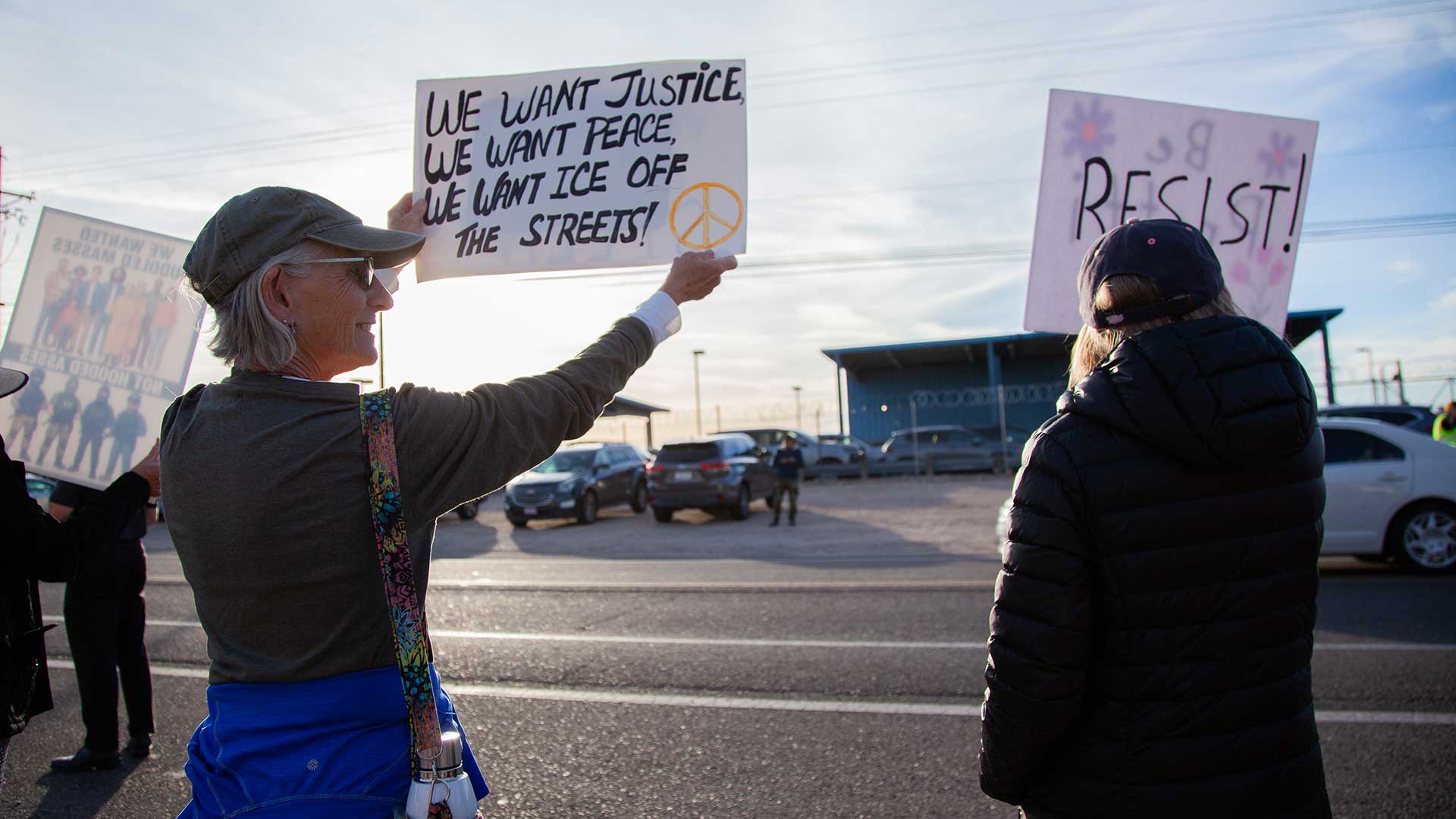 Legal clinic in Tucson offers free guidance for immigrants, mixed-status families