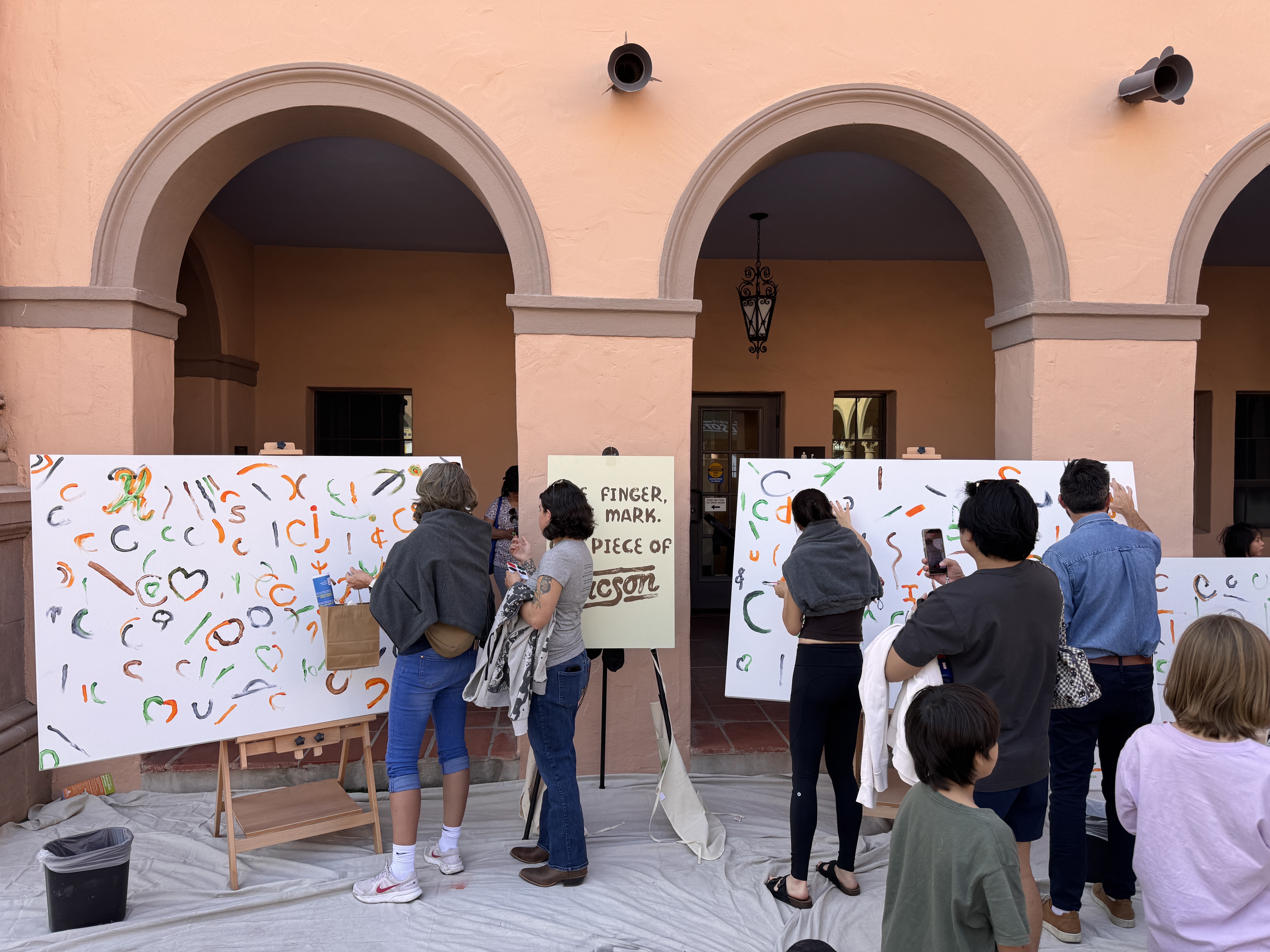 Tucson is designing an official city font. The first step? Finger paint ...