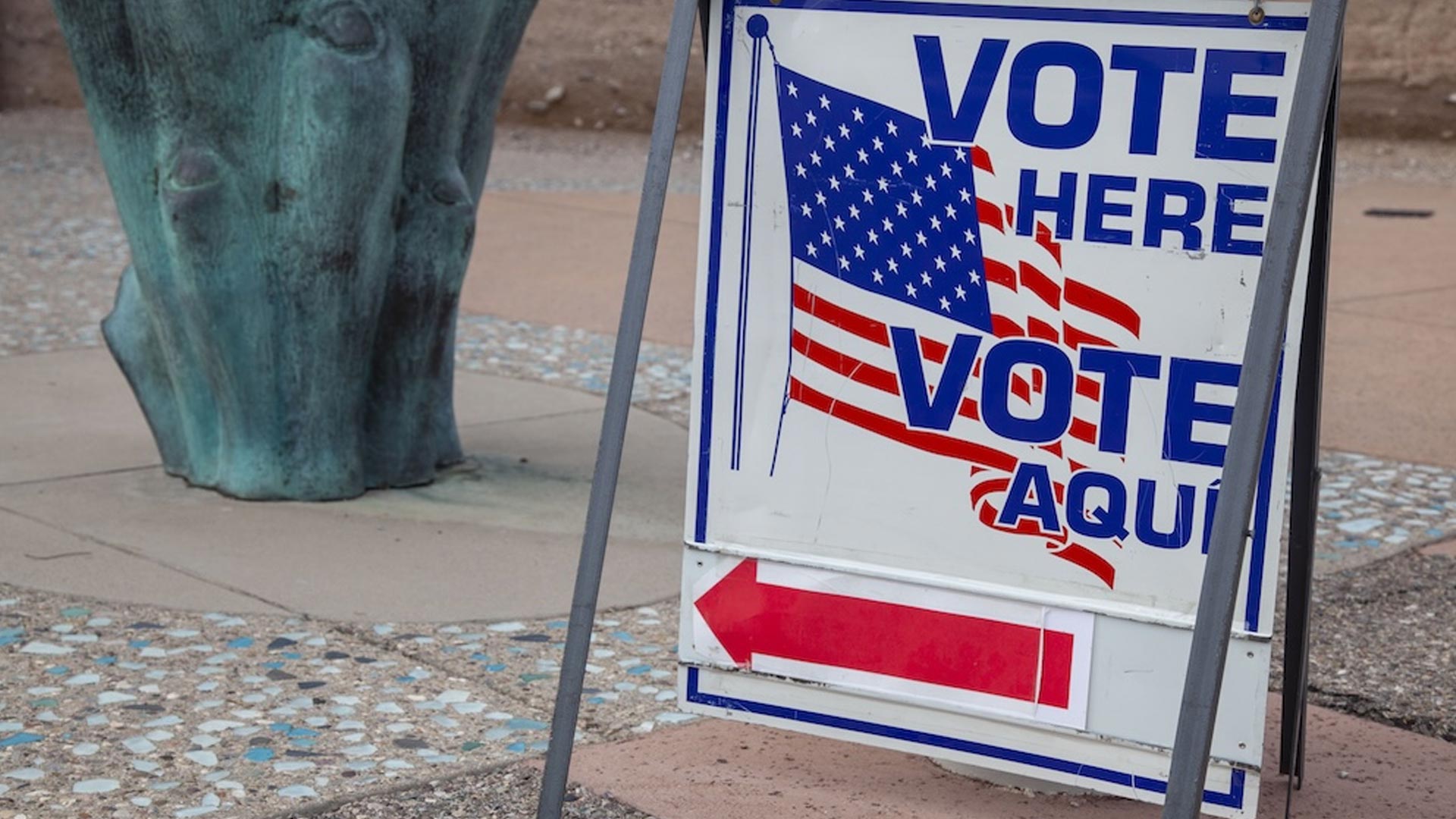 Voting in east Tucson