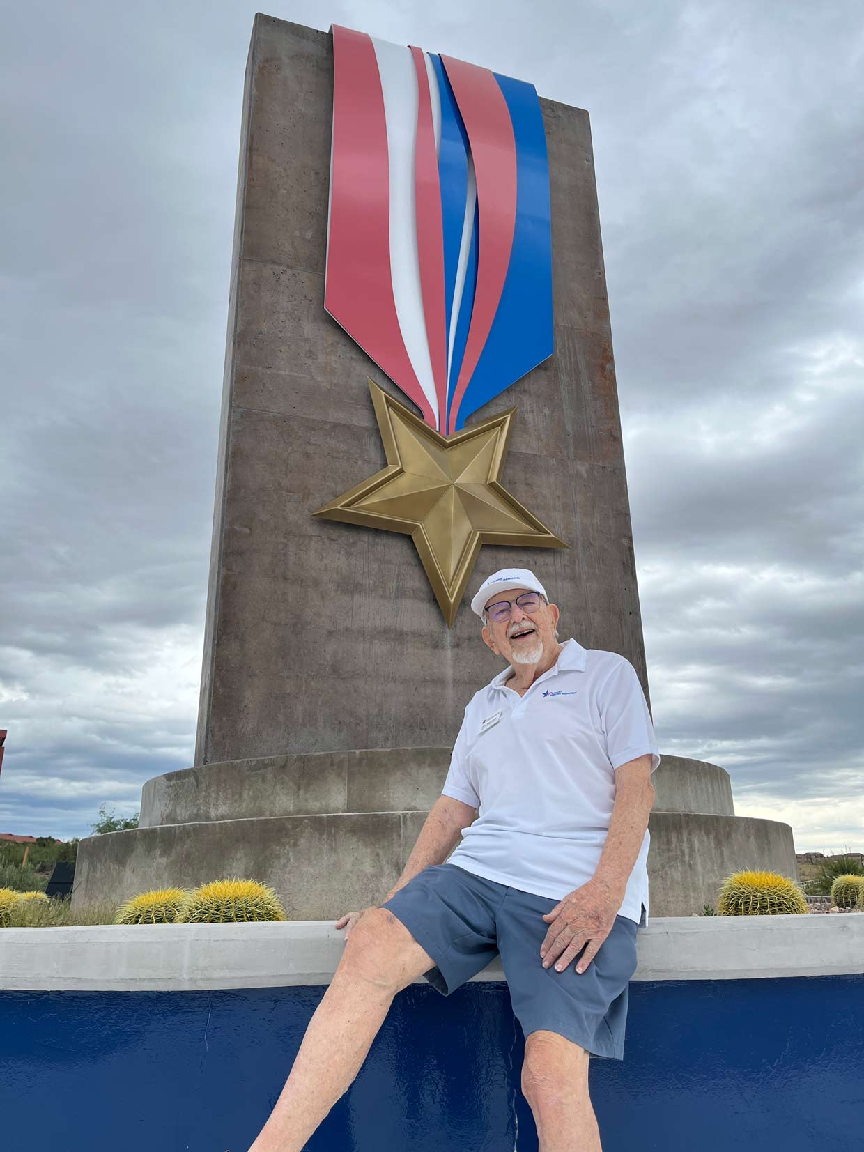 彫刻・オブジェ 14,hermes REMEMBERING 9/11: Southern Arizona's memorials to Sept. 11 keep