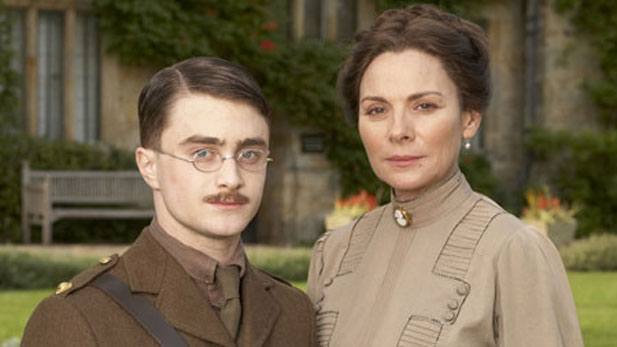Daniel Radcliffe as John “Jack” Kipling and Kim Cattrall as Carrie Kipling